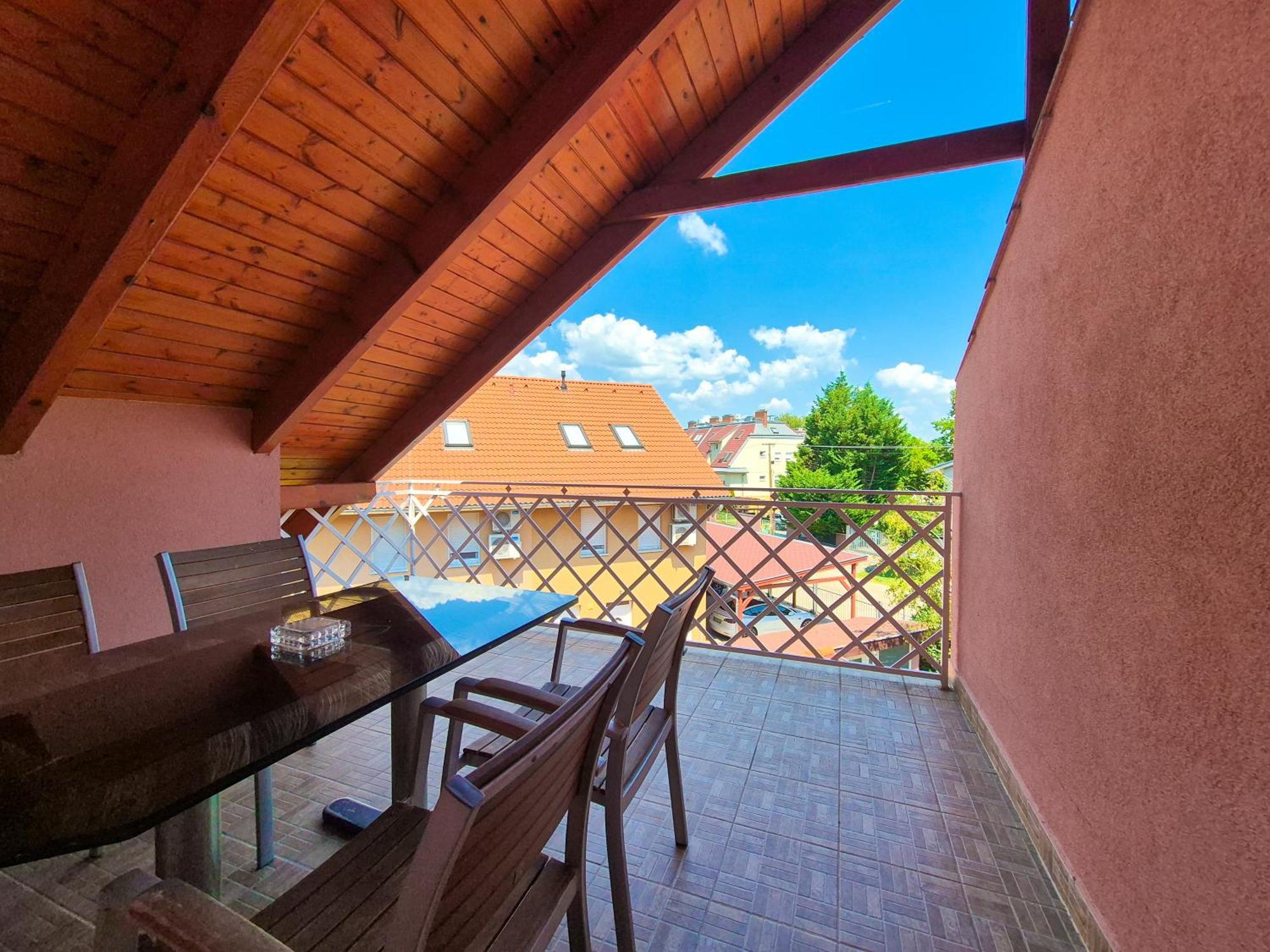 Ildiko Apartmanhaz Замарди Экстерьер фото